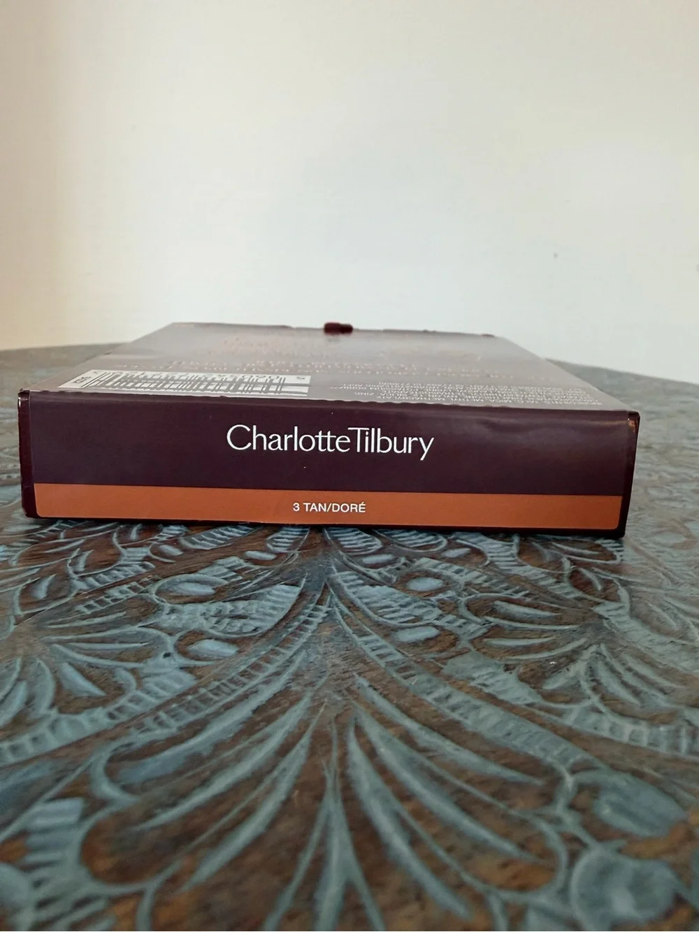 Charlotte Tilbury's Airbrush Matte Bronzer Shade Tan Refillable